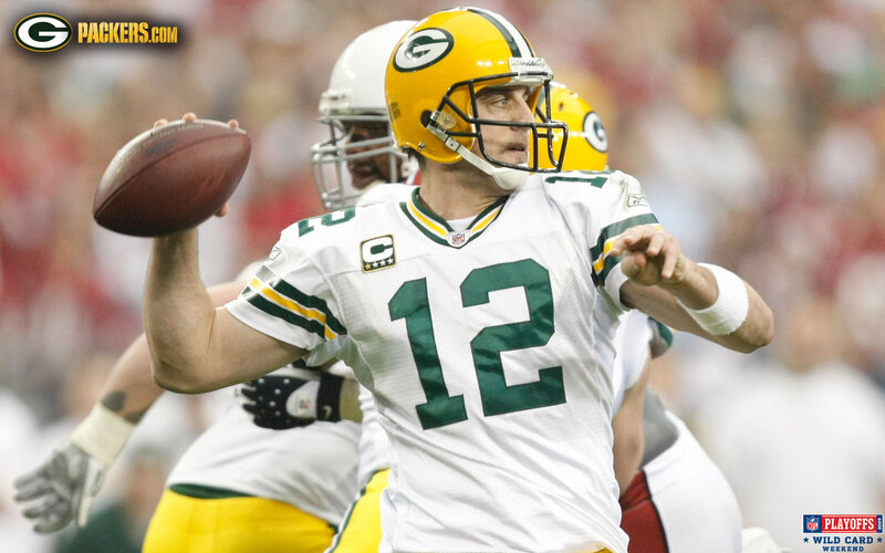 Football Player Throwing Ball — Green