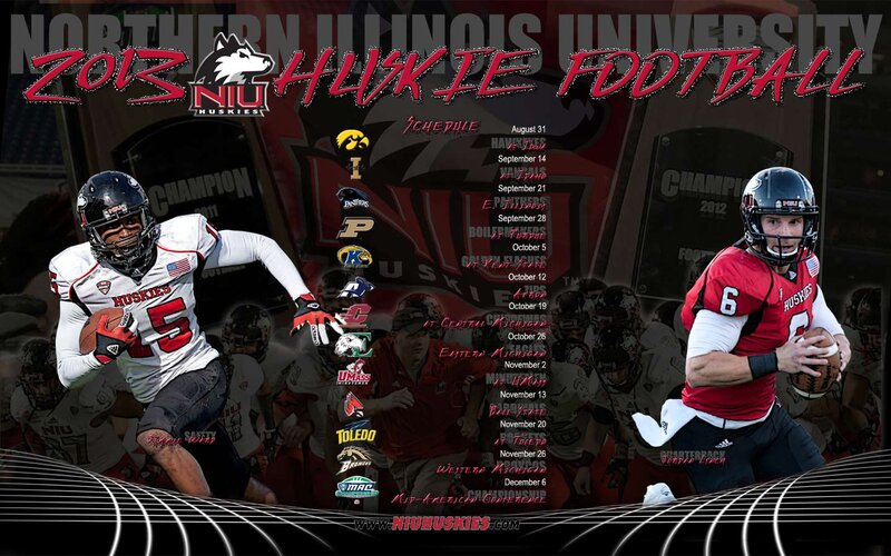 Football Players in Action — Black, Dynamic