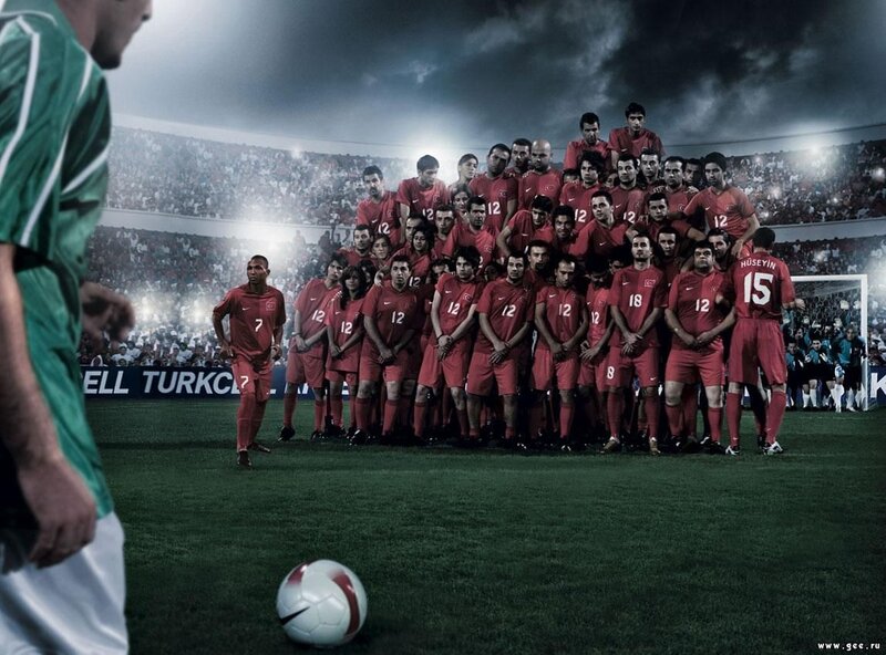 Football team on the field