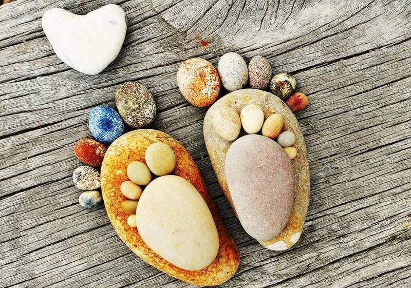 Footprint Art with Stones — Brown