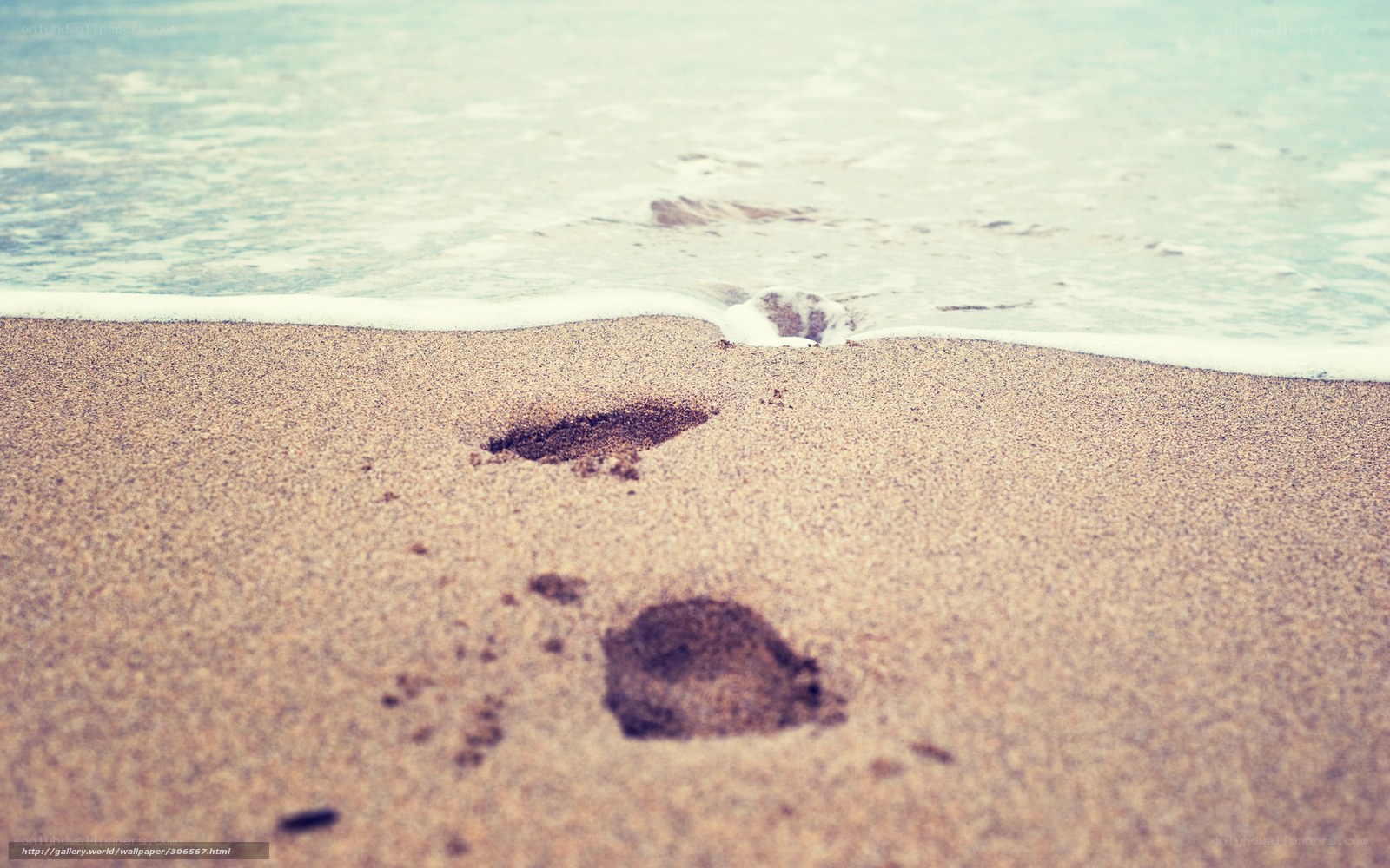 Footprints on the beach