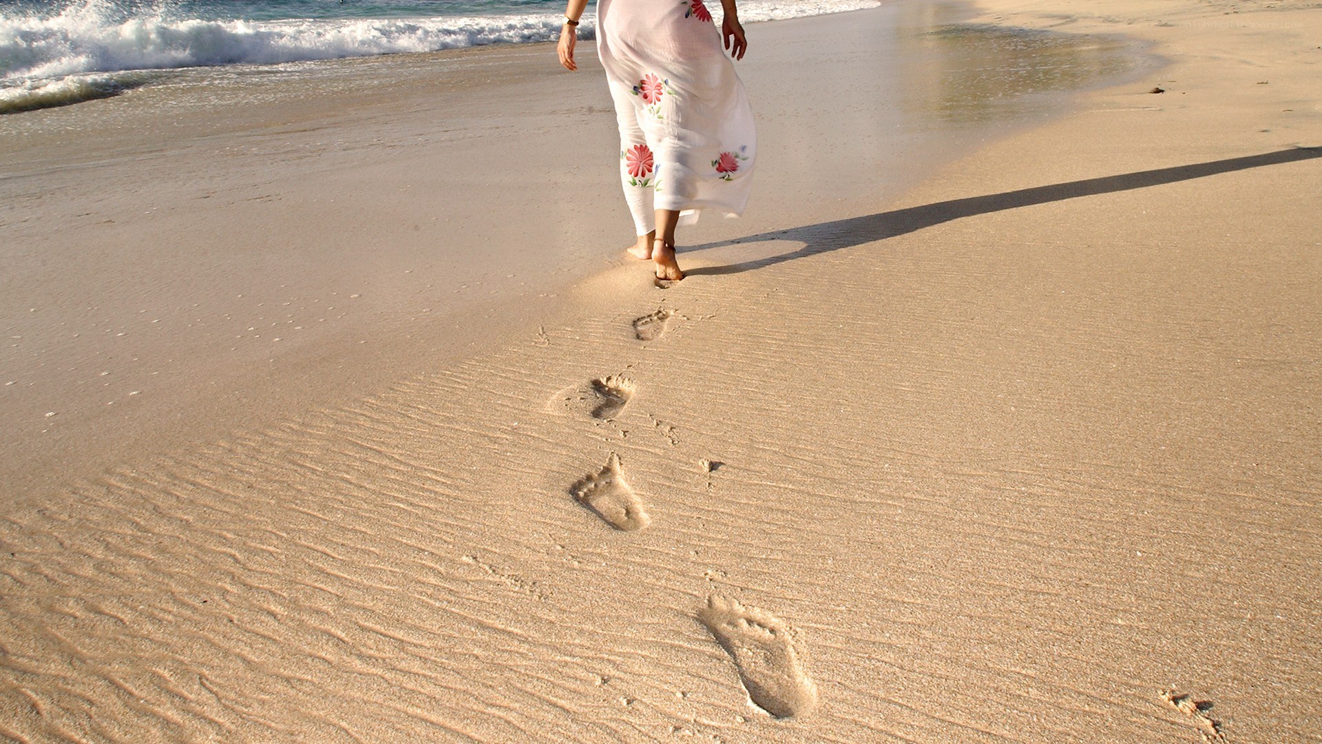 Footprints on the beach