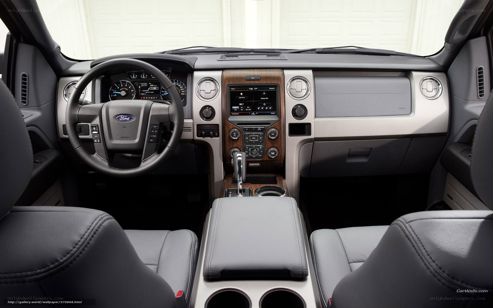 Ford F-150 interior dashboard