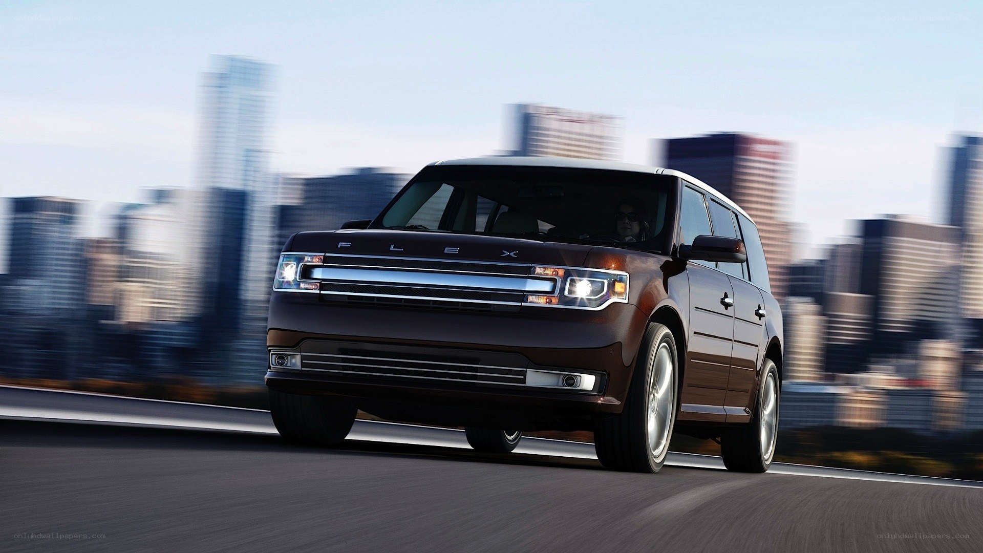 Ford Flex driving in city