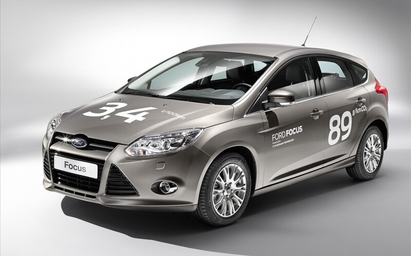 Ford Focus fuel efficiency car