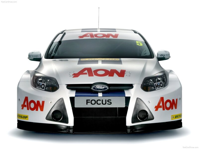 Ford Focus race car front view