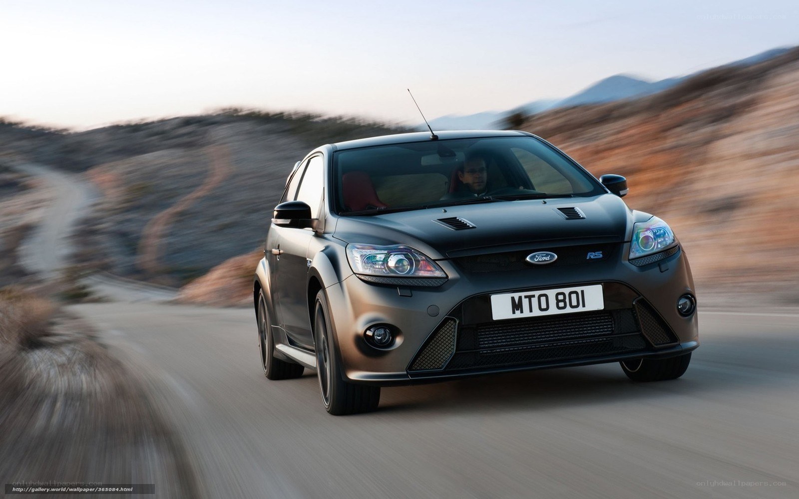 Ford Focus RS on a winding road