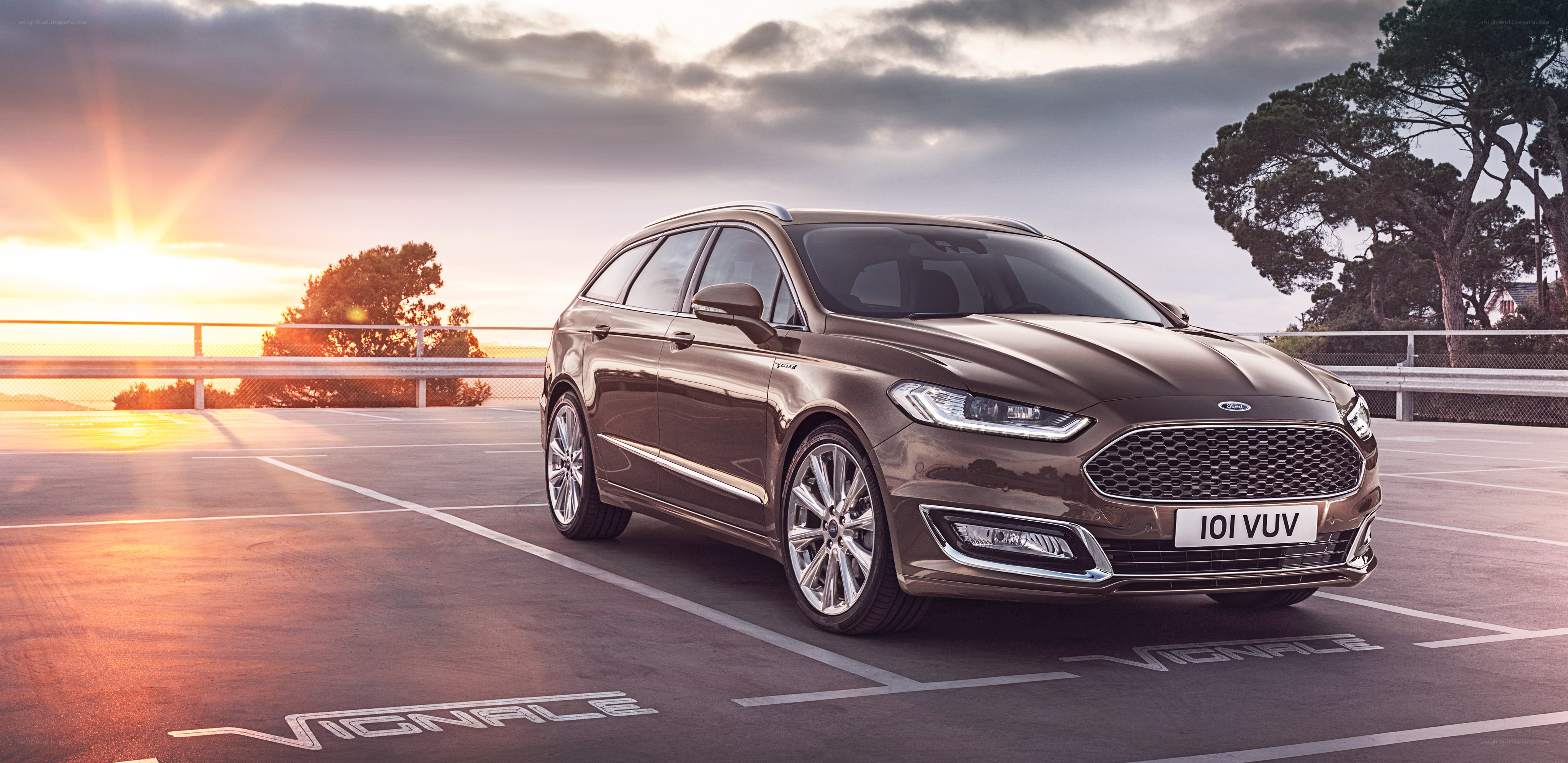 Ford Mondeo Vignale at sunset
