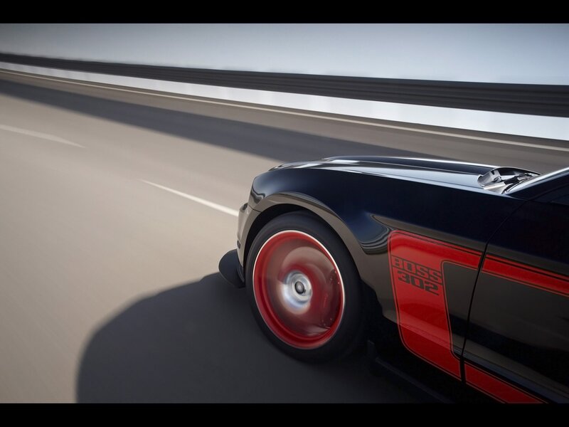 Ford Mustang Boss 302 in motion