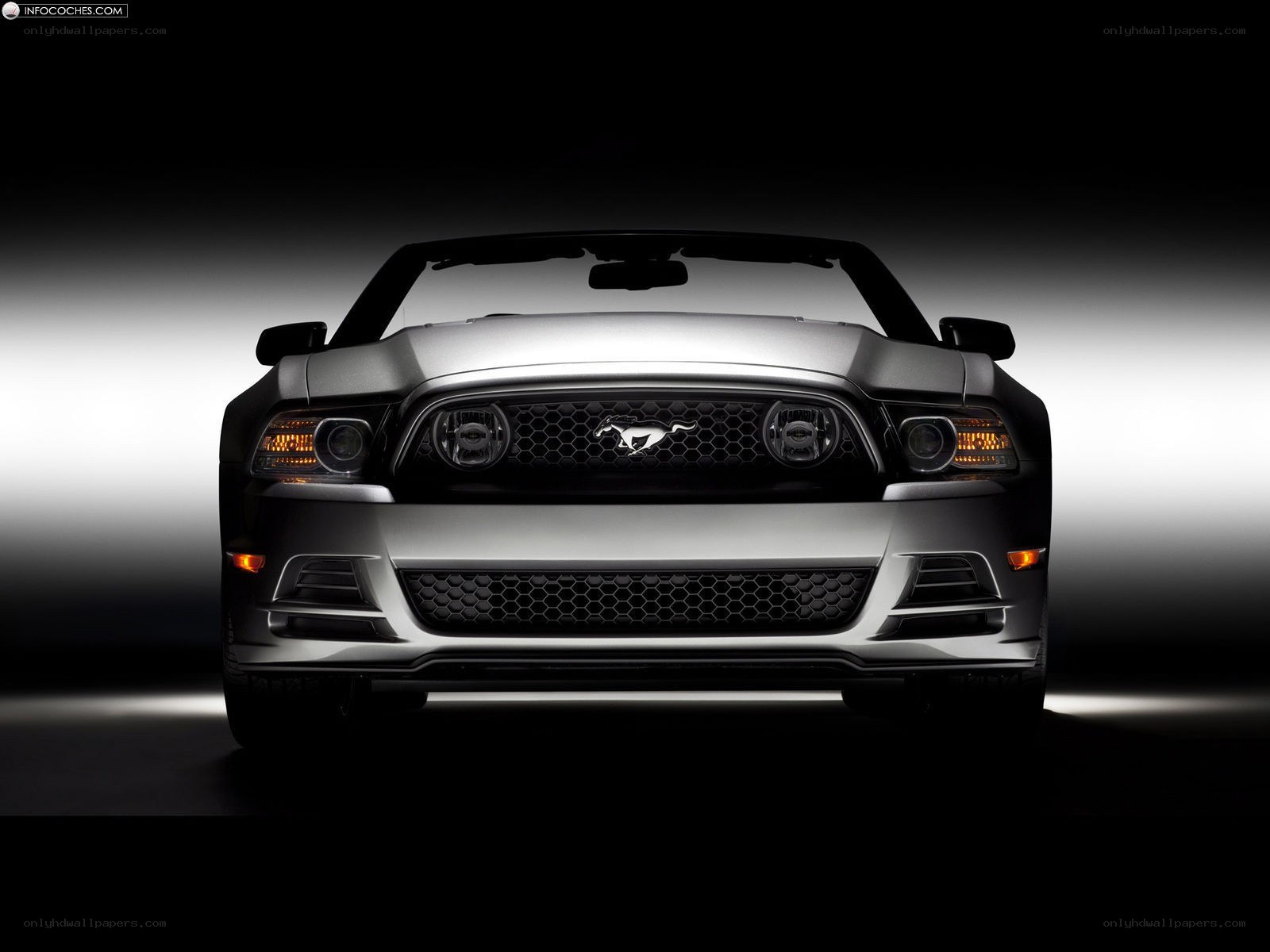 Ford Mustang convertible front view
