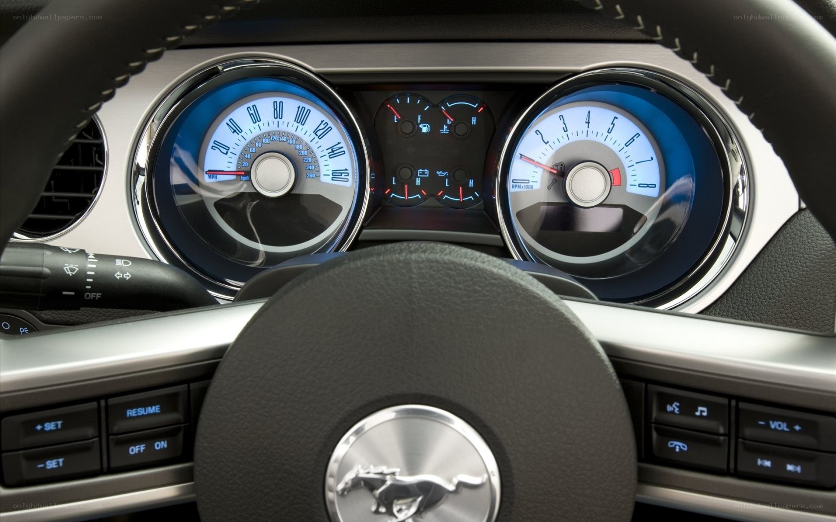 Ford Mustang dashboard