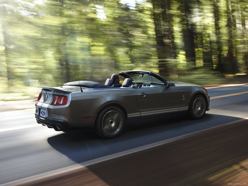Ford Mustang GT Convertible in motion