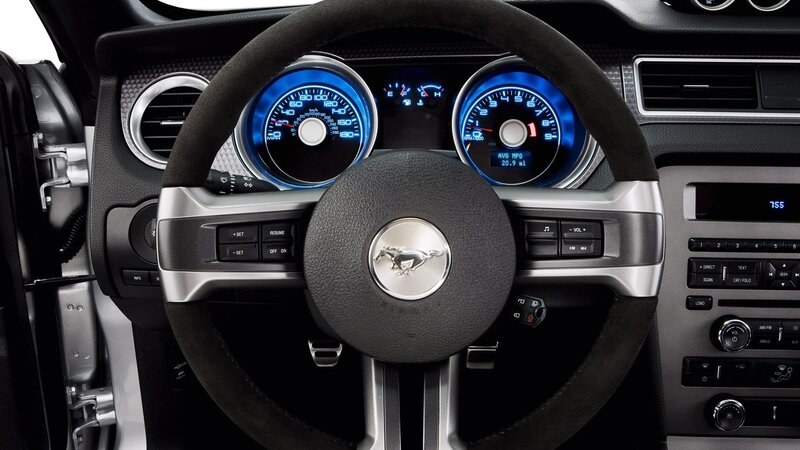 Ford Mustang interior dashboard