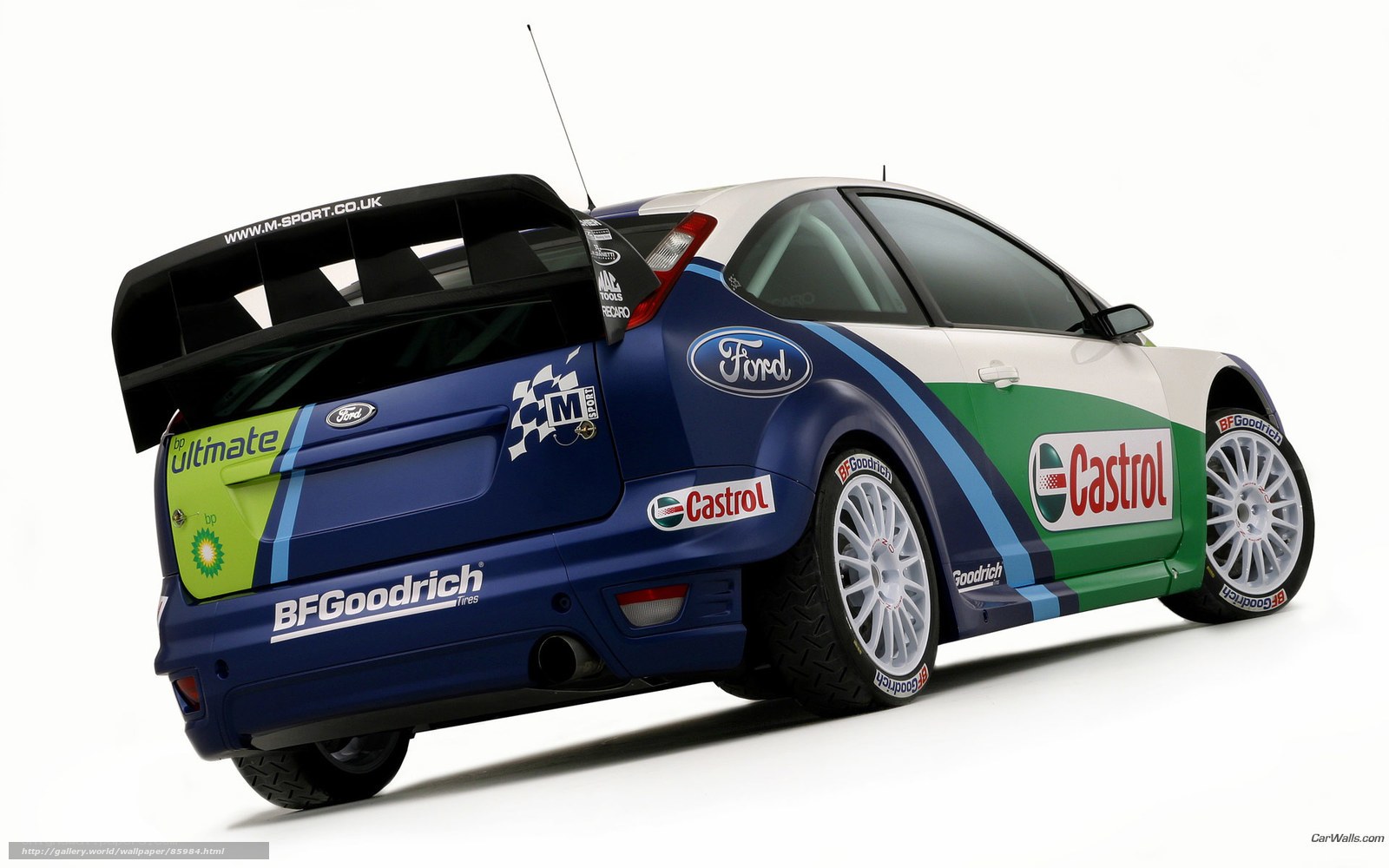 Ford rally car in Castrol livery