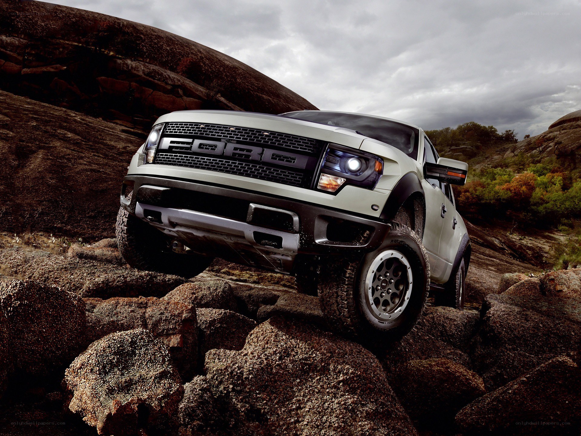 Ford Raptor off-roading