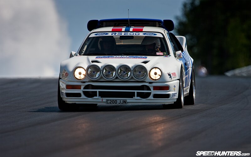 Ford RS200 rally car in action