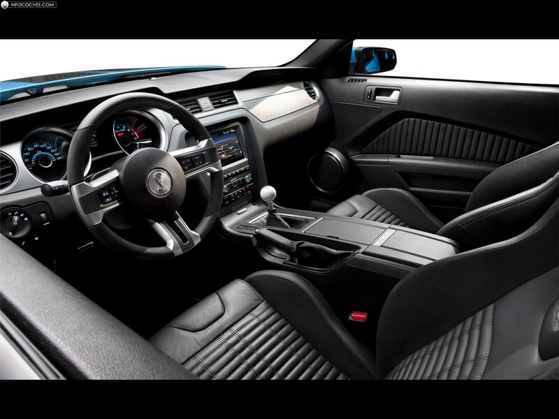 Ford Shelby GT500 interior