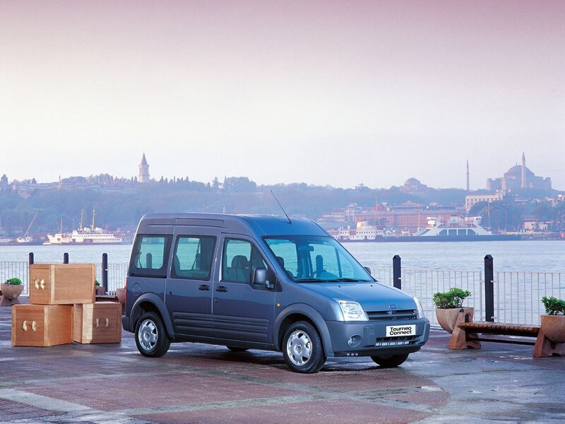 Ford Tourneo Connect by the water