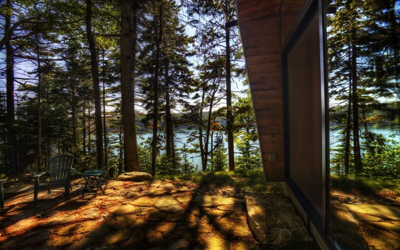 Forest cabin with lake view