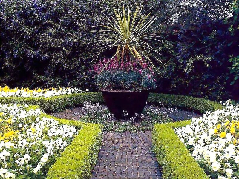 formal garden with central planter