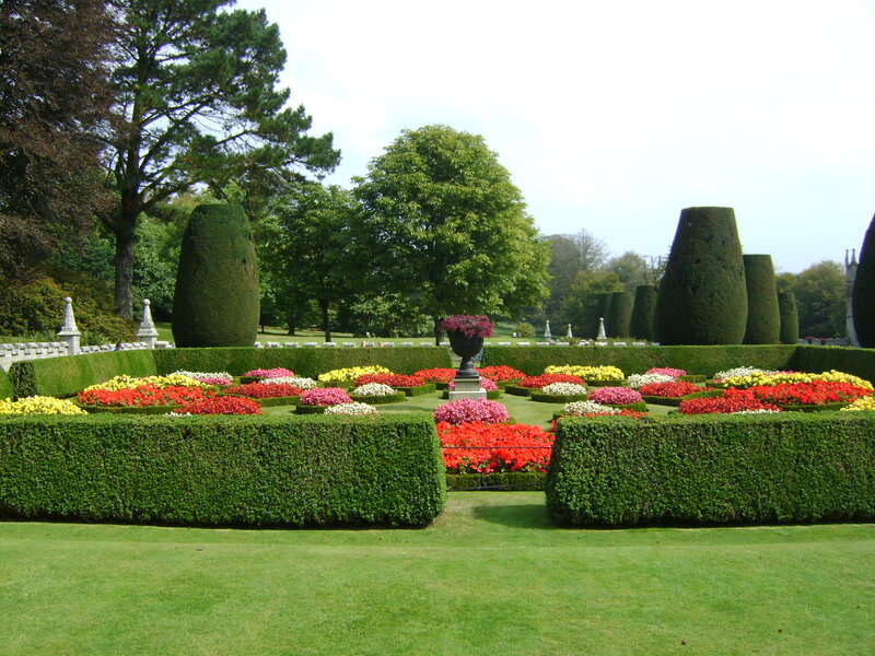 Formal Garden with Flowers — Green, Serene
