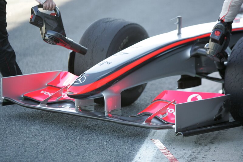Formula 1 car front wing