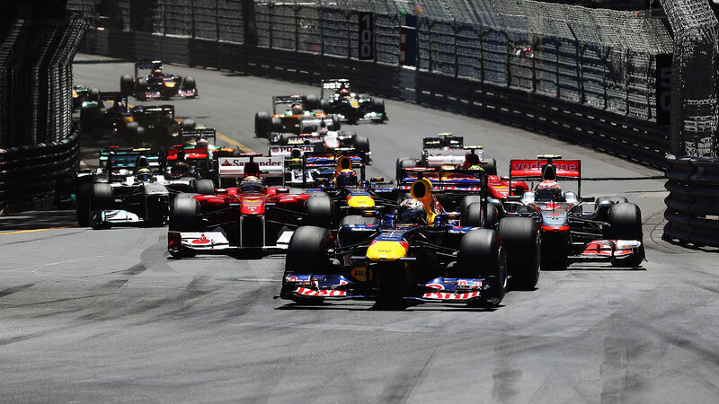 Formula 1 Cars Racing — Black