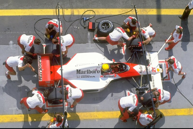 Formula 1 Pit Stop — Red