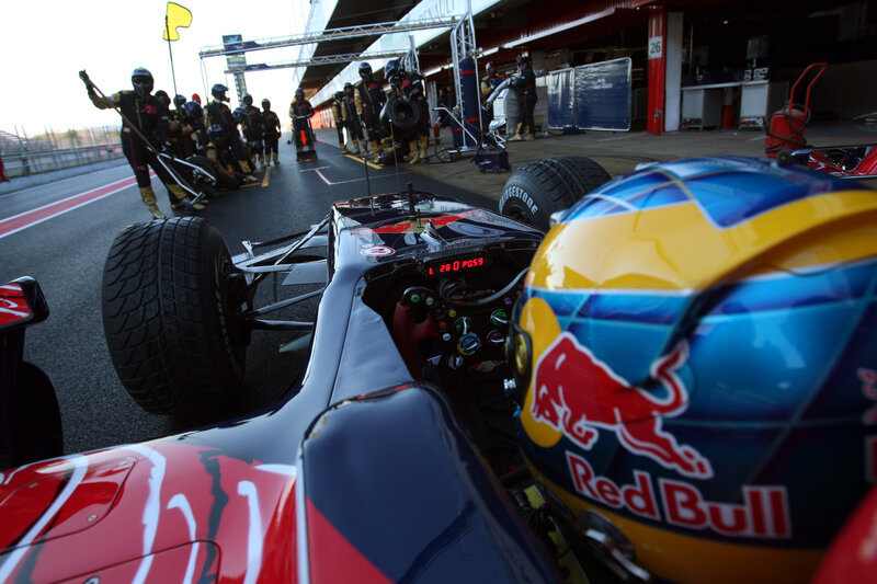 Formula 1 pit stop scene