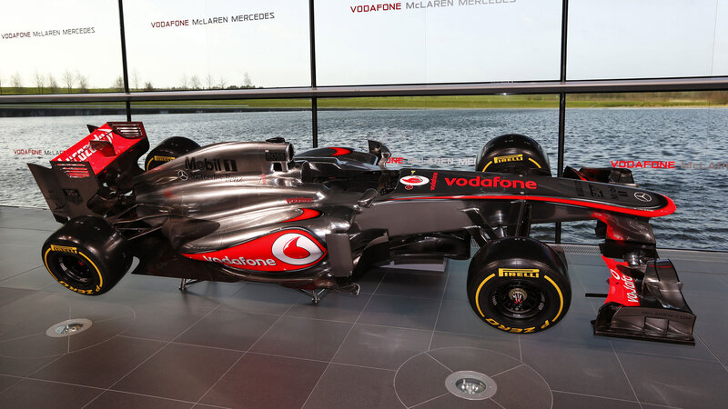 Formula One Car — Black, Calm