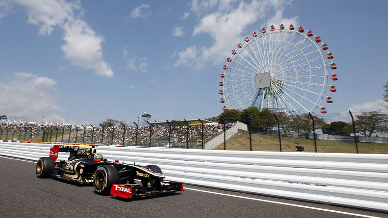 Formula One Car on Track — Black, Active