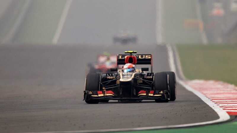 Formula One Car on Track — Black, Competitive, Photograph, Racing Driver