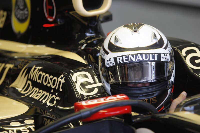Formula One Driver — Black