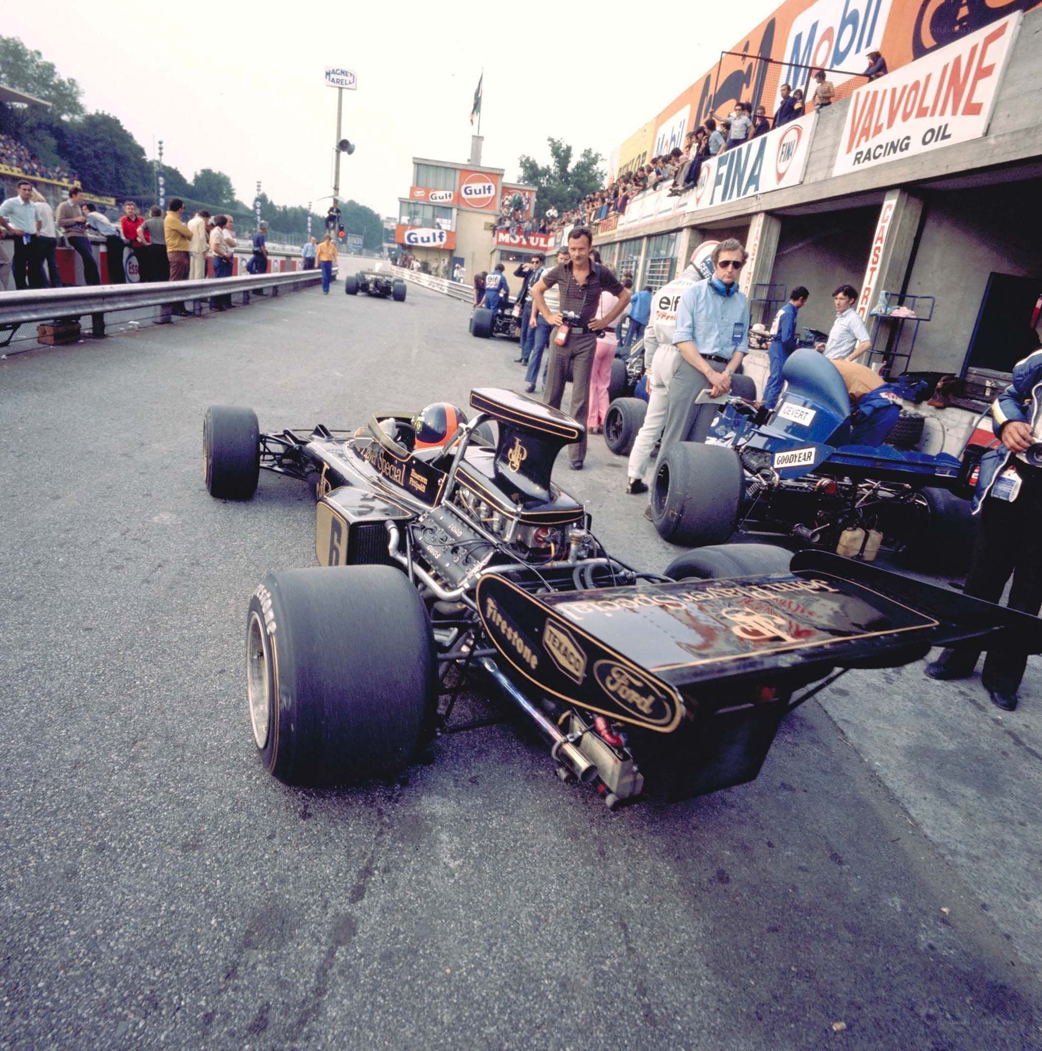 Formula One pit lane scene