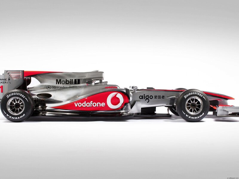 Formula One Race Car — Silver