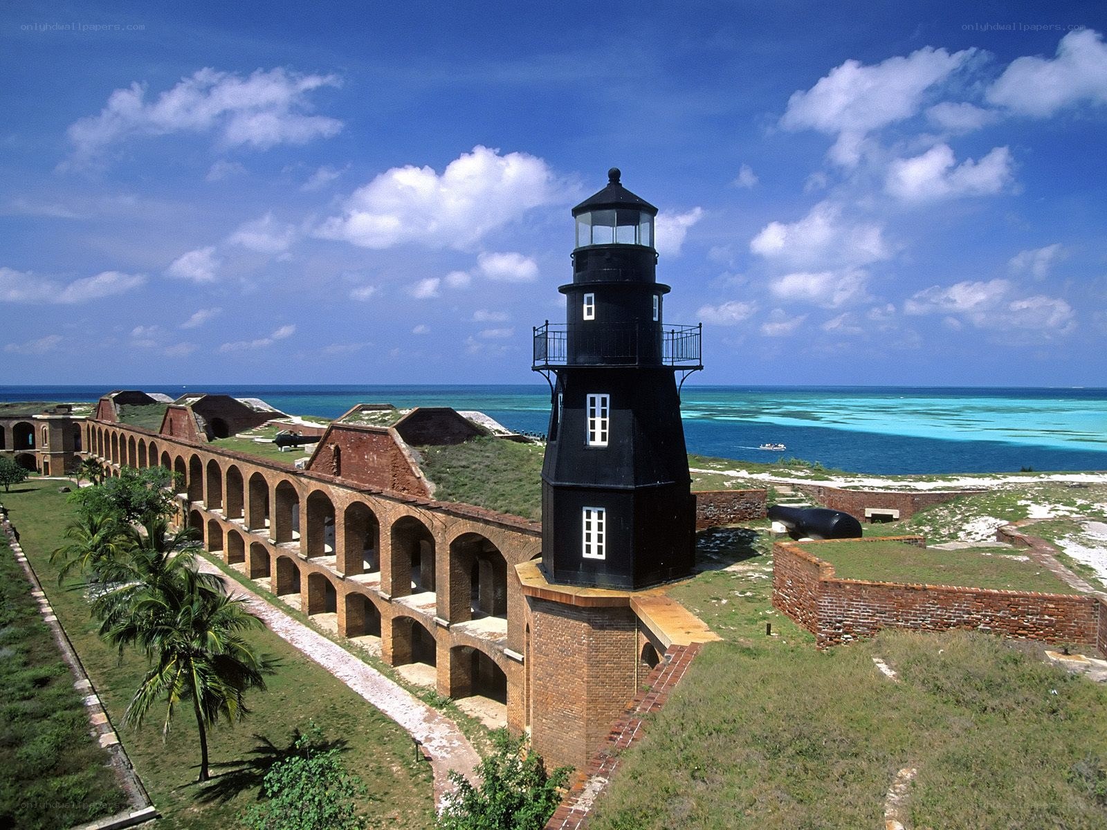 Fort Jefferson lighthouse and fort