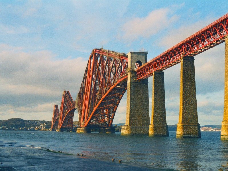 Forth Bridge — Red, Dramatic