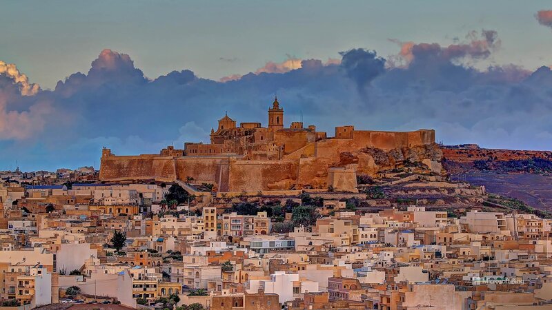 Fortified City on Hill — Beige