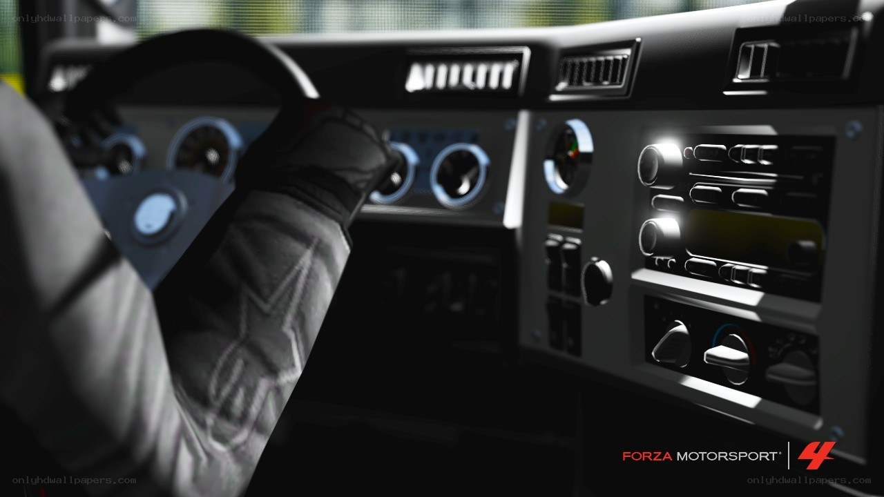 Forza Motorsport 4 interior