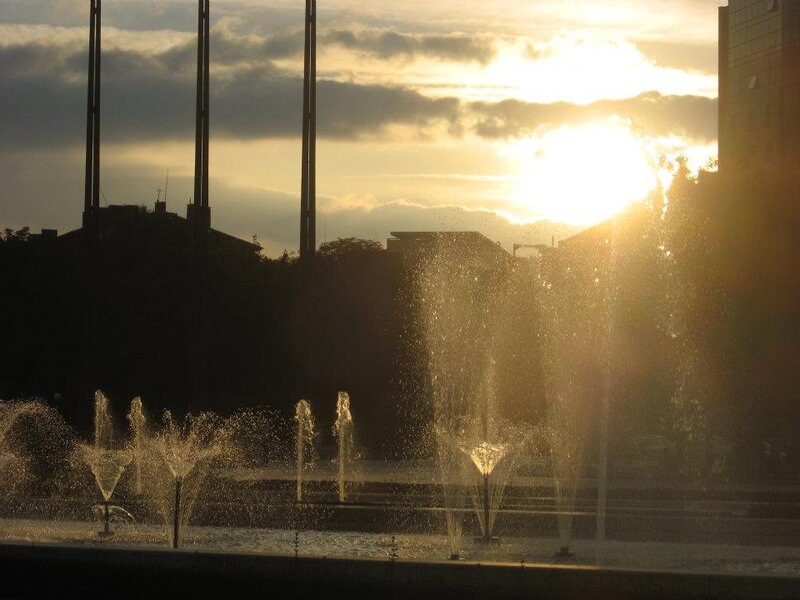 Fountain at Sunset — Gold