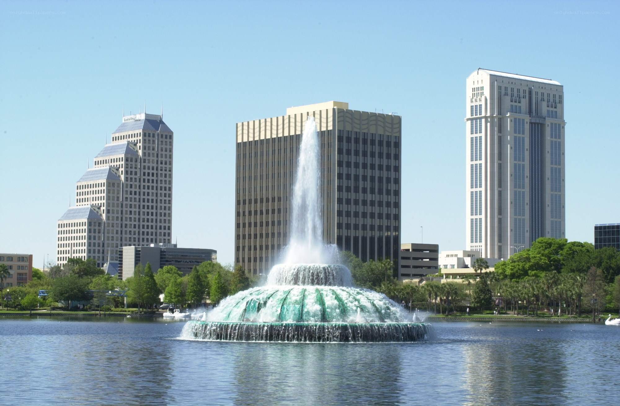 fountain in downtown orlando