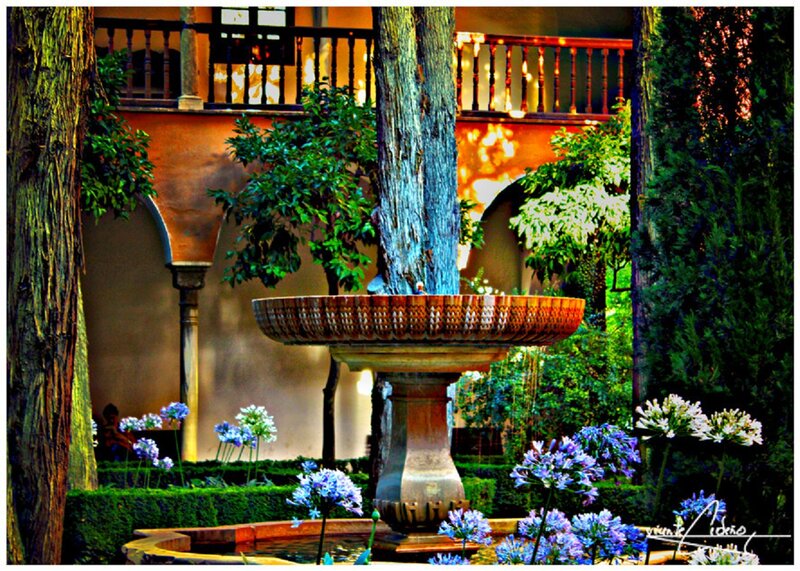 Fountain in Garden Courtyard — Green