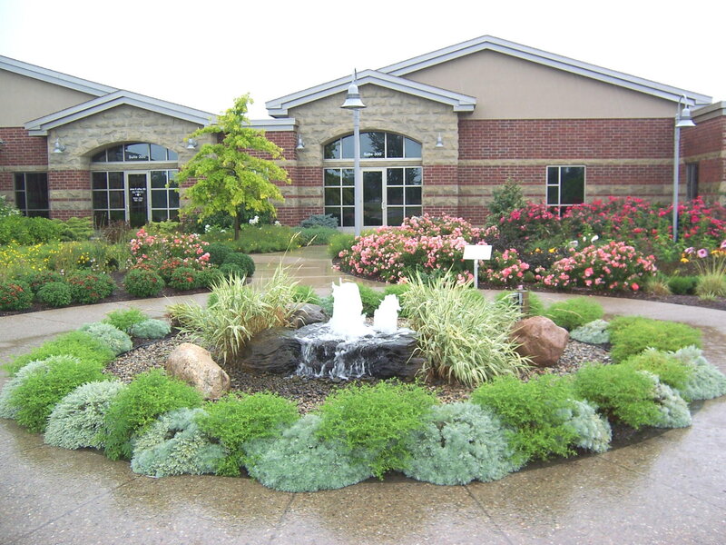 Fountain in Garden — Green, Calm