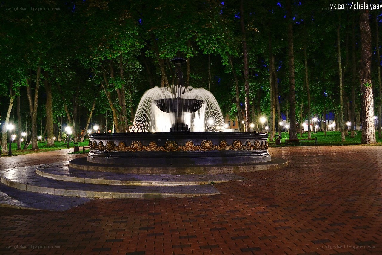fountain in park at night
