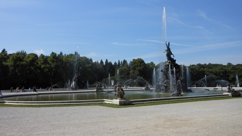Fountain in Park — Blue, Serene, Afternoon