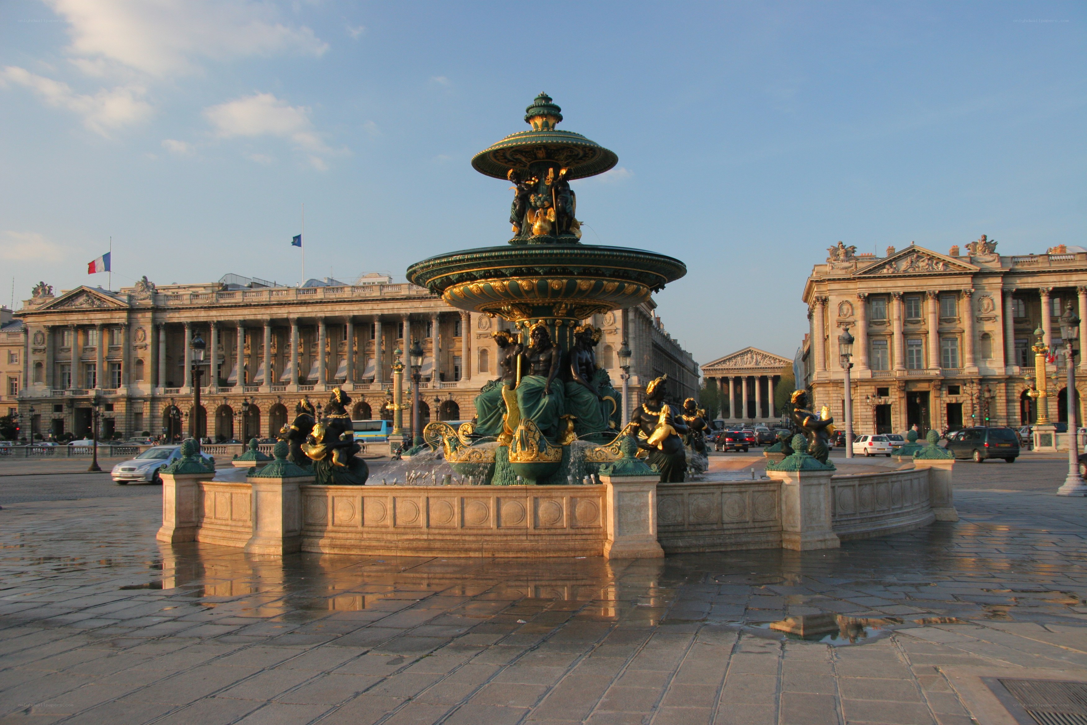 Fountain in Place de la Concorde