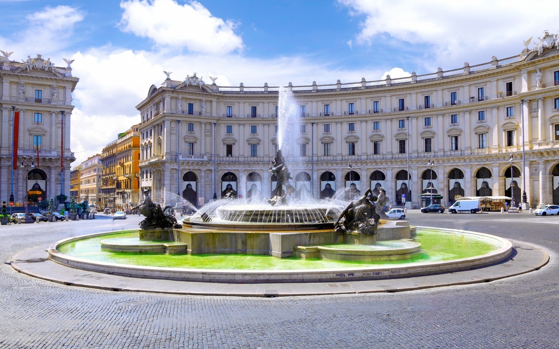 Fountain in Rome's Piazza della Repubblica