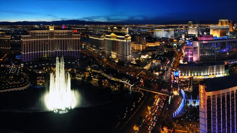 Fountain Show at Night — Blue, Dramatic