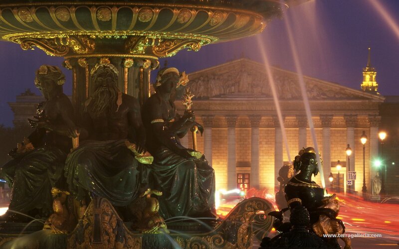 Fountain Statues at Night