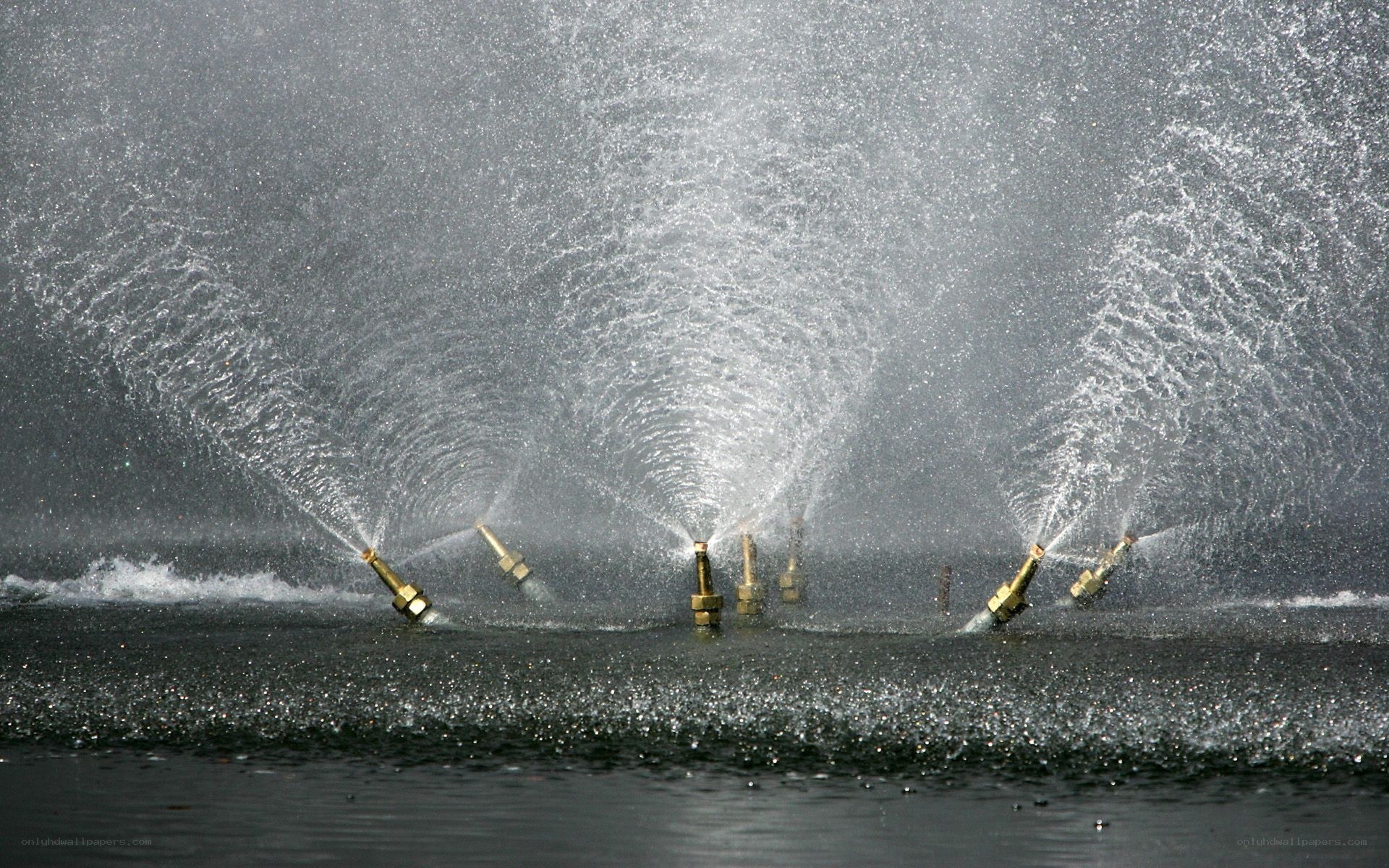Fountain water jets in action